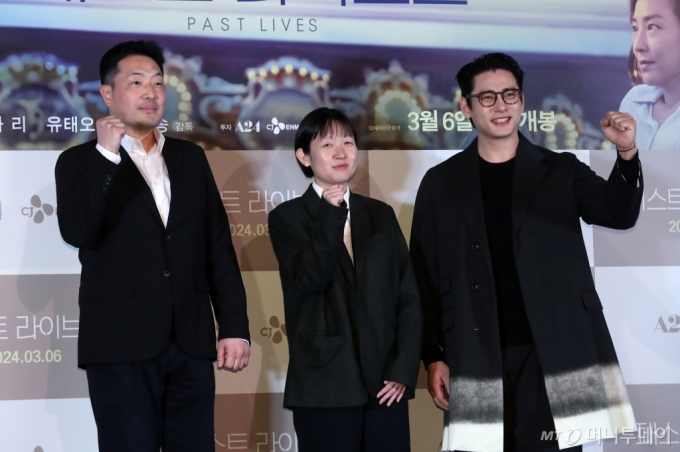 (왼쪽부터) CJ ENM 고경범 영화사업부장, 셀린 송 감독, 배우 유태오 /사진=뉴시스