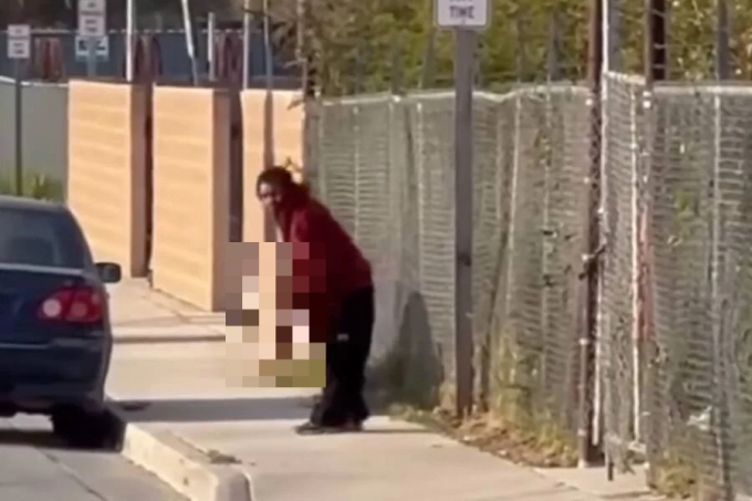 미국 캘리포니아에서 레센도 텔레즈라는 노숙인이 사고로 죽은 사람의 다리를 들고 거리를 활보하며 이를 물어뜯는 장면이 보도됐다./사진=X