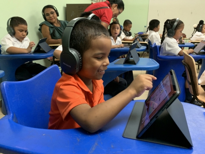 중미 니콰라과 초등학생들, K-에듀테크로 기초교육 배운다