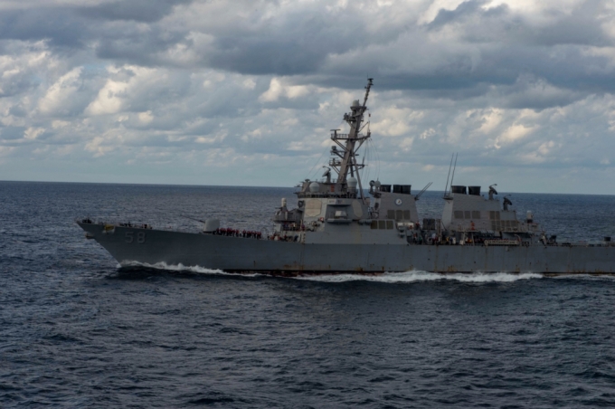 미군 알레이버크급 구축함 USS 라분 호가 작전 중인 모습. 기사 내용은 사진과 무관함/로이터=뉴스1