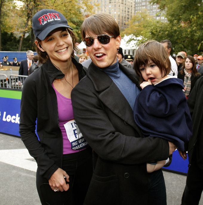 배우 톰 크루즈(Tom Cruise), 케이티 홈즈와 이들의 딸 수리(Suri)의 2007년 11월 4일 모습. /AFPBBNews=뉴스1