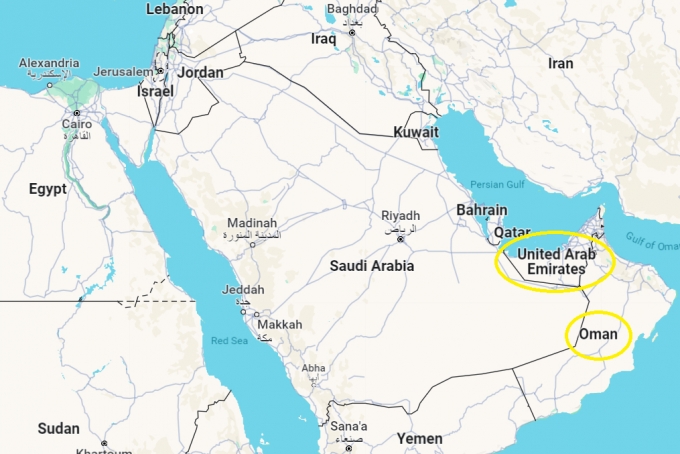 중동 지도. 노란색 표시가 아랍에미리트(UAE)와 오만 /사진=구글지도
