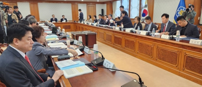 정부가 25일 정부서울청사에서 제1차 의료개혁 특별위원회 회의를 개최했다./사진= 박미주 기자