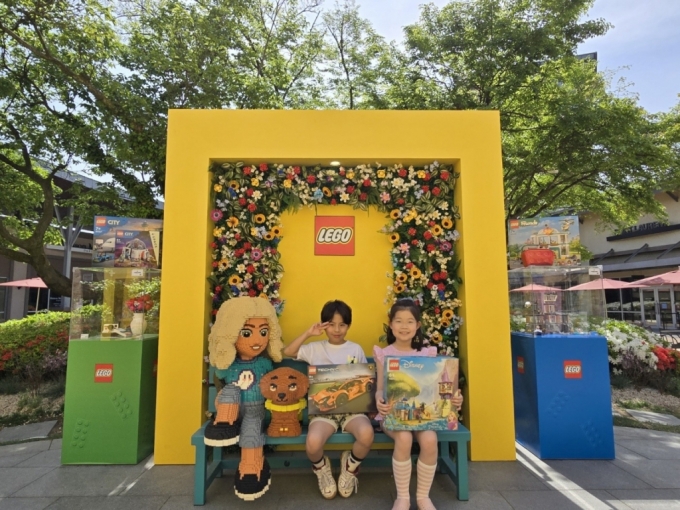 [사진]신세계사이먼 여주 아울렛서 '레고 팝업 스토어' 선봬