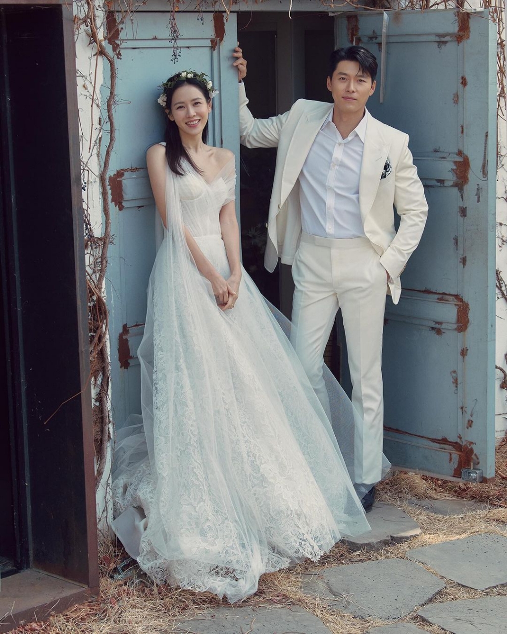 son ye jin hyun bin wedding photos